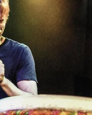 Live concert by Andrew Duhon's Living Room Sessions