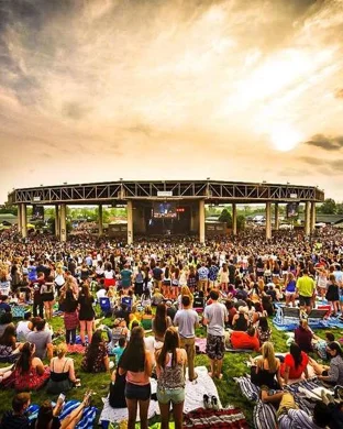 Live concert by Hondo Rodeo Fest - Sunday