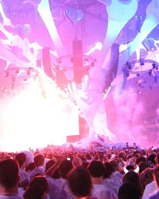 Live concert by DJ RQ Away