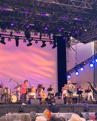 Live concert by Aimee Mann