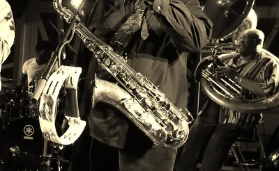 Dirty Dozen Brass Band