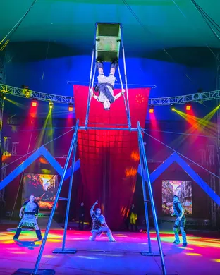 Garden Bros Nuclear Circus Metairie