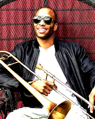 Loyola's Uptown Threauxdown